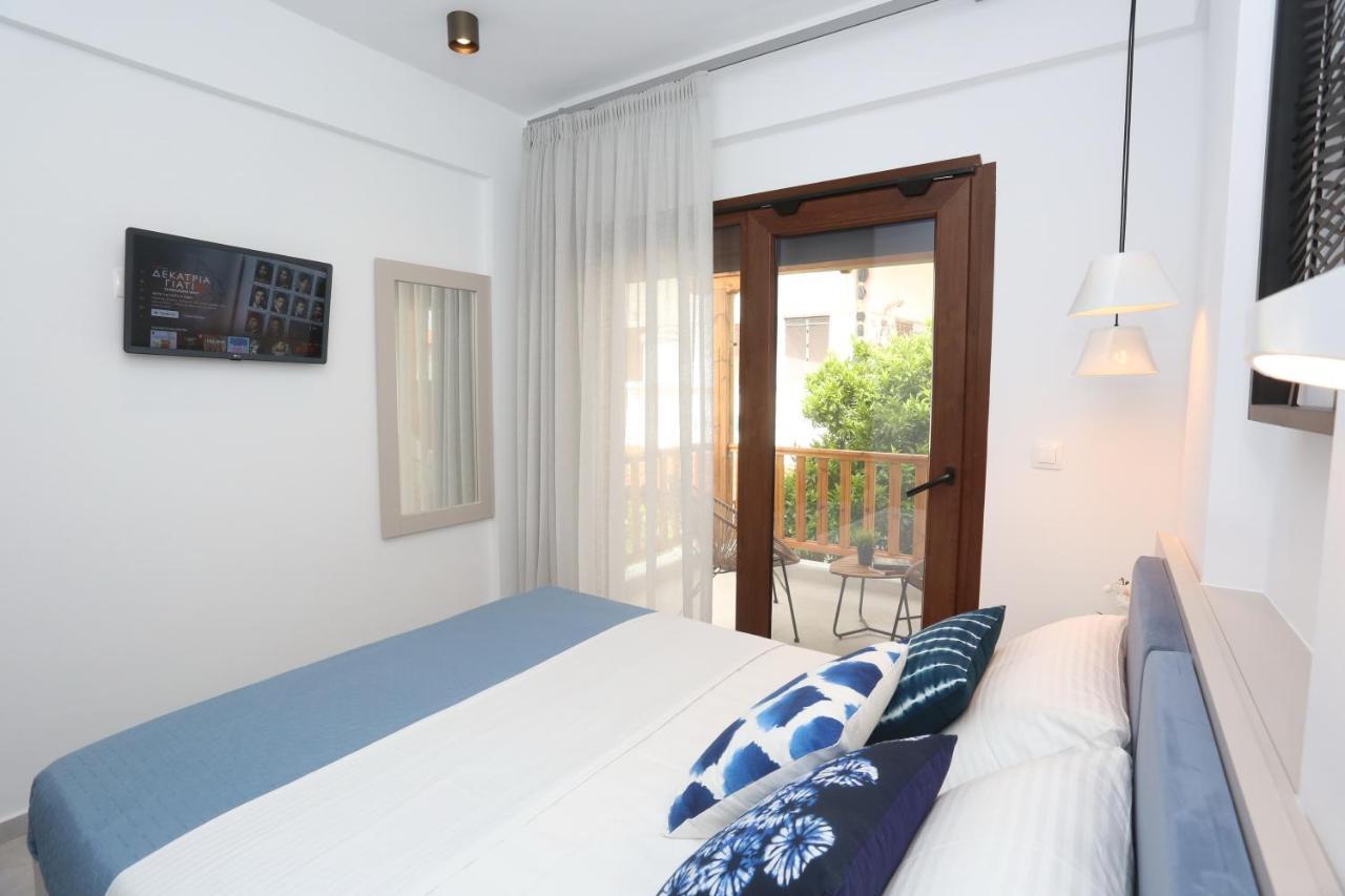 Blue Wave Apartment Pefkochori Exterior photo