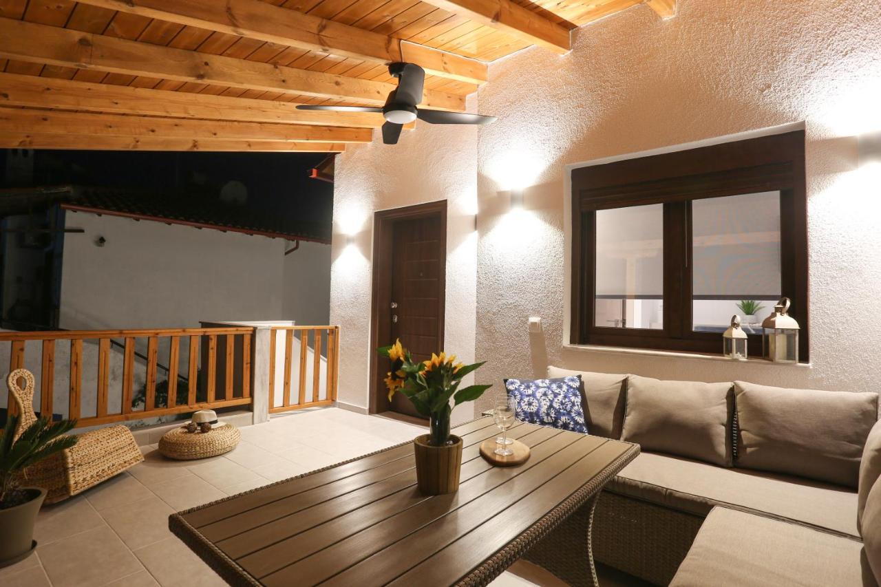 Blue Wave Apartment Pefkochori Exterior photo
