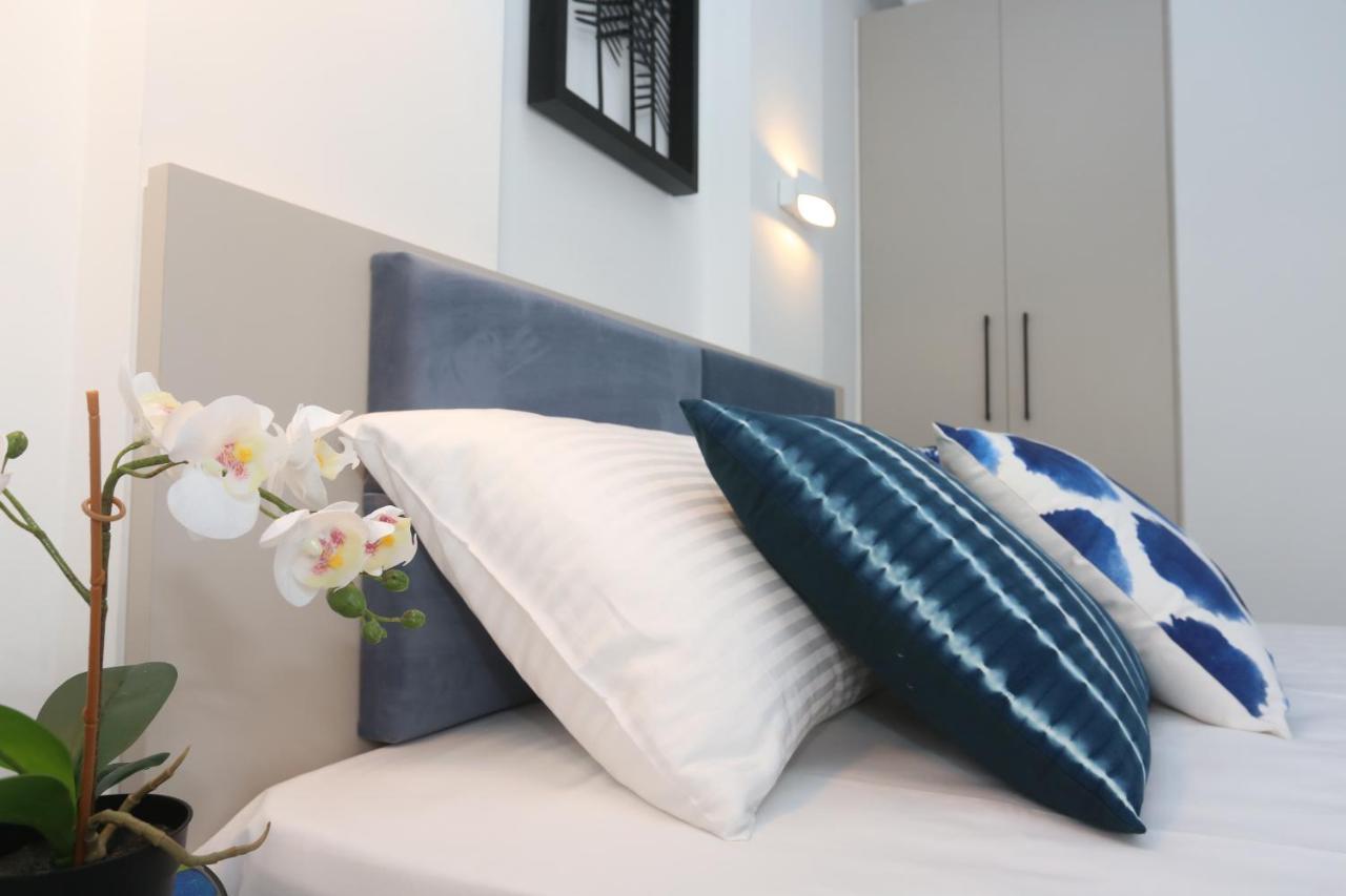 Blue Wave Apartment Pefkochori Exterior photo