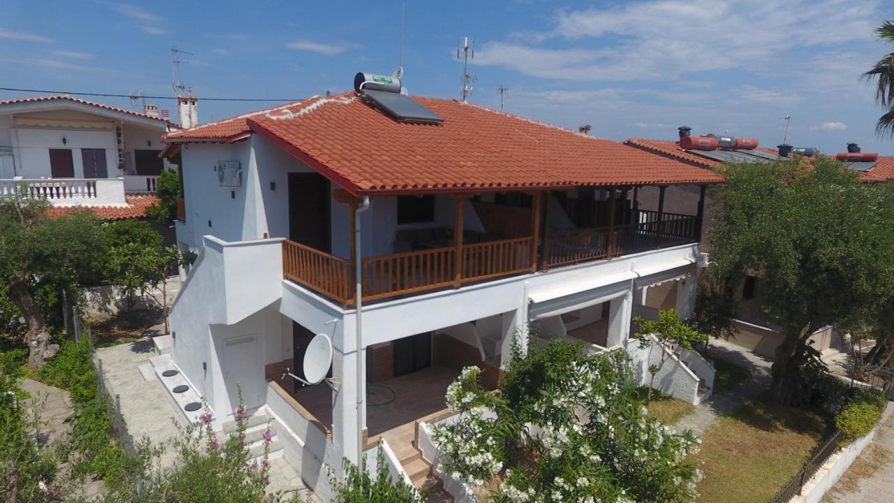 Blue Wave Apartment Pefkochori Exterior photo